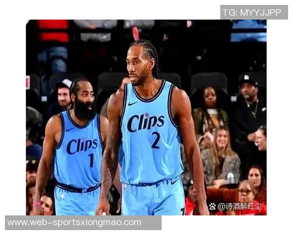 莱昂纳德末节表现低迷全场17投8中贡献20分3篮板2助攻三分球命中率50